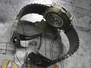 SPILLO 機械式腕時計 黒いミラネーゼブレス